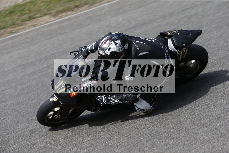 /10 20.04.2026  Pluess Moto Sport ADR/Freies Fahren/17